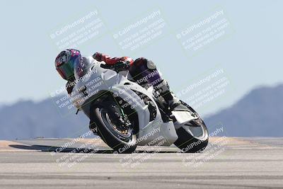 media/Oct-13-2025-Moto Forza (Mon) [[a66d839500]]/2-A Group/Session 4 (Turn 9)/